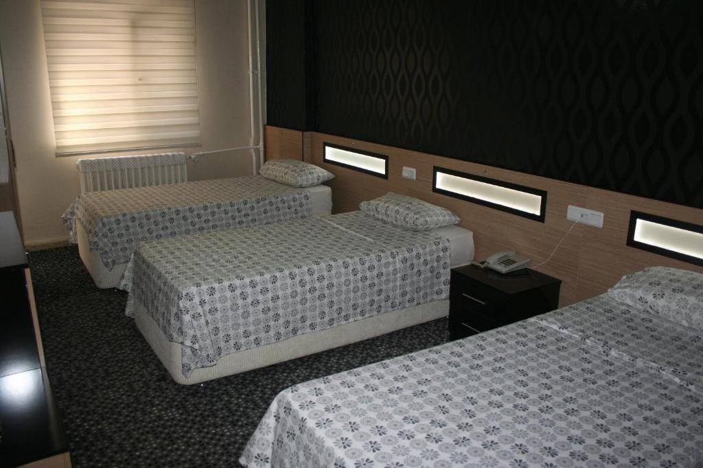 קוניה Yeni Kosk Esra Hotel מראה חיצוני תמונה